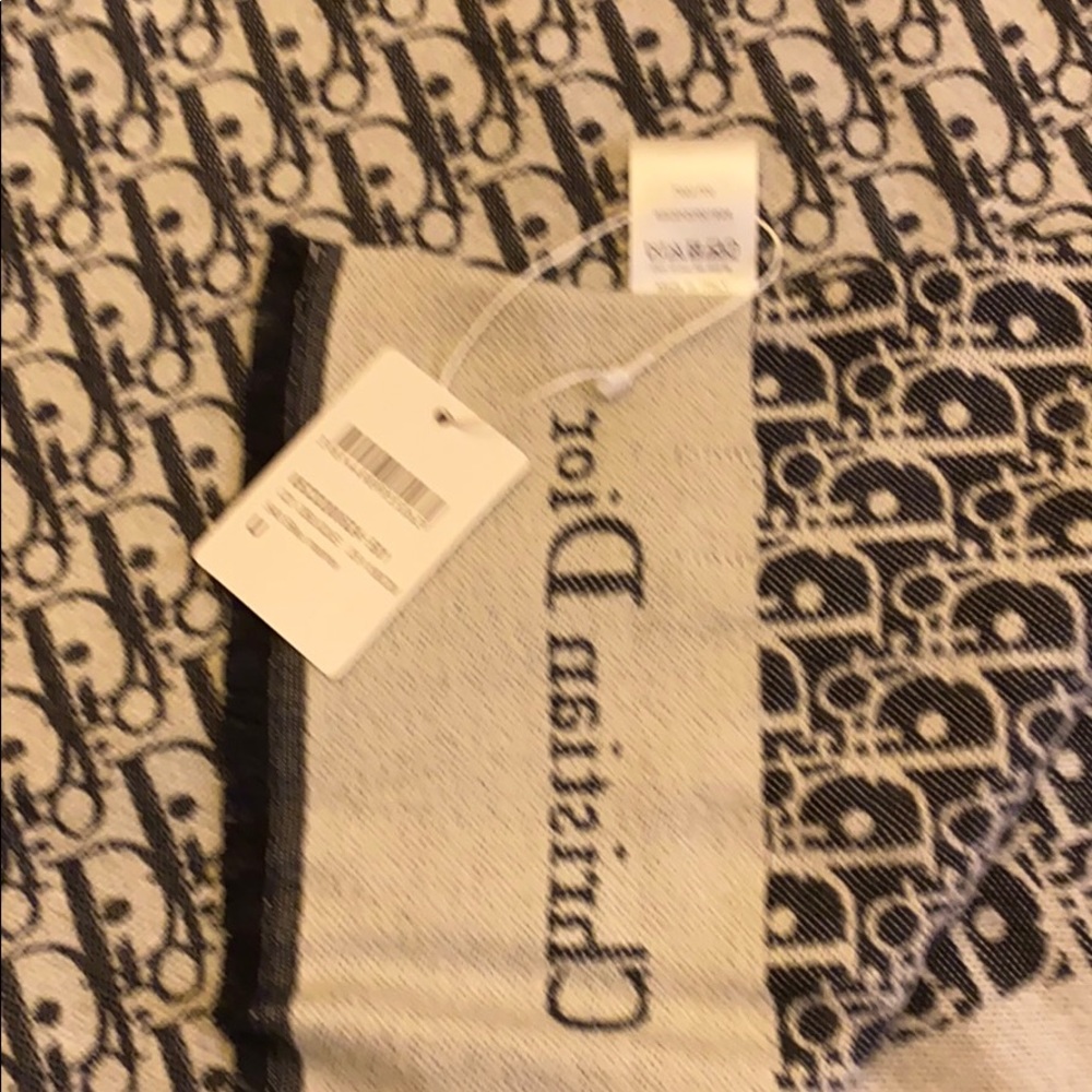 Christian Dior Oblique Scarf - Picture 3 of 5